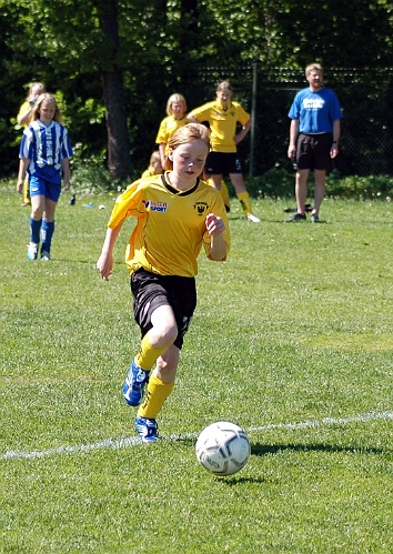 2006-06-10 (72).JPG - Flickor-95 Arboga Södra IF - Forsby FF